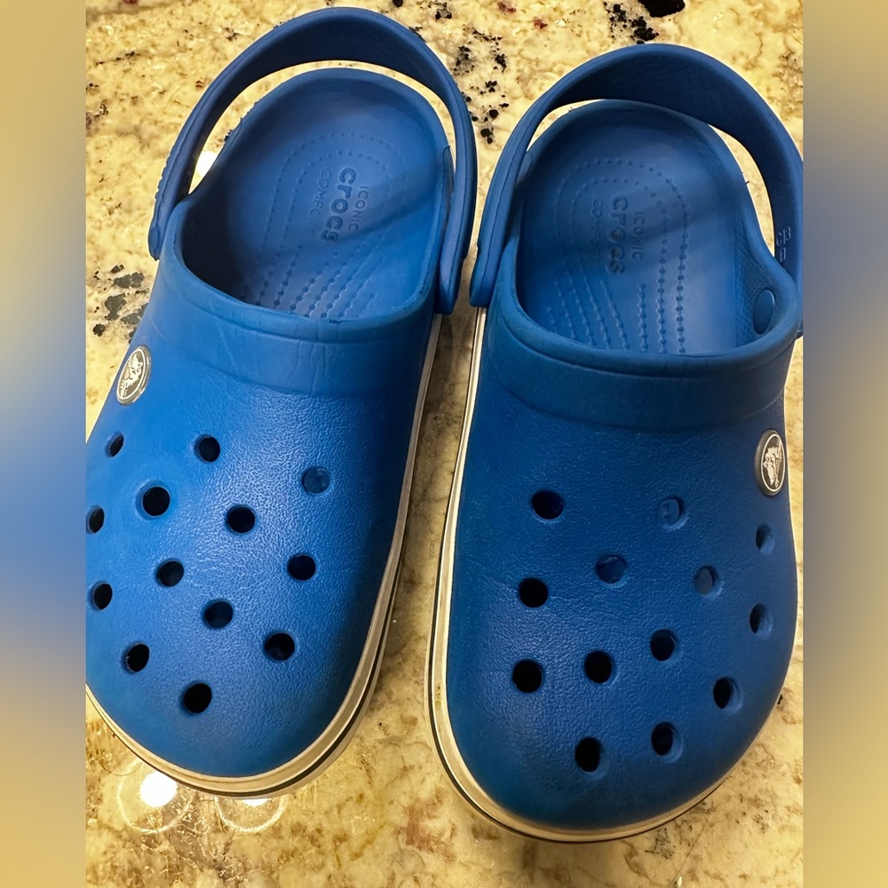Crocs great condition. Size 13